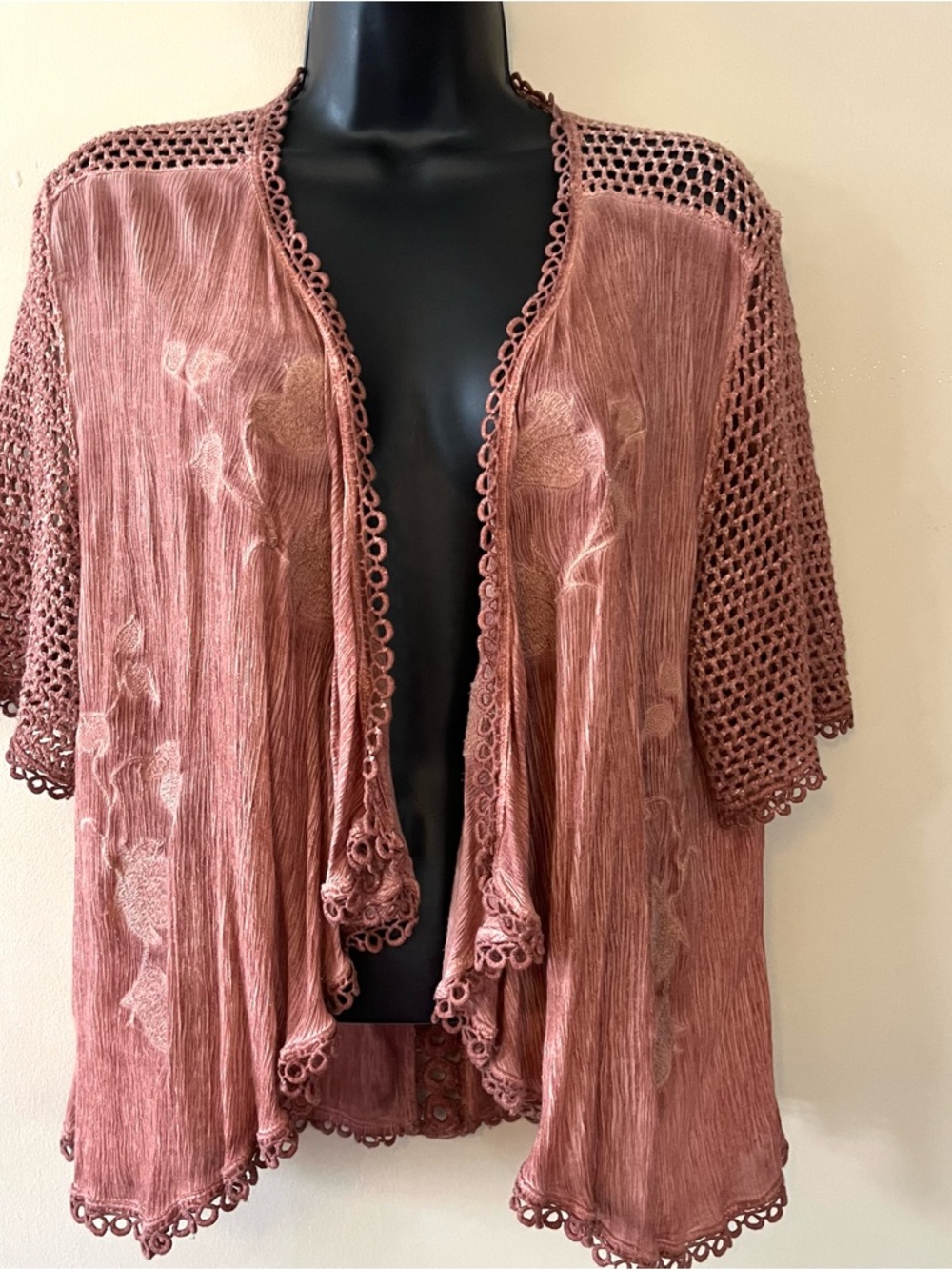 SOLD BKE L kimono duster cardigan crochet hippie open front festival floral